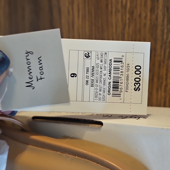 NWT A New Day Vienna Tan Women's Flats - Picture 4 of 6